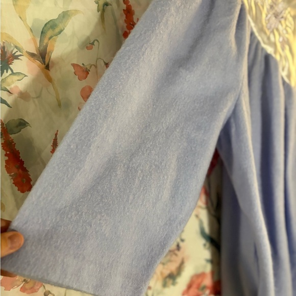 Vintage Blue and Cream Pajama Gown - Picture 5 of 8